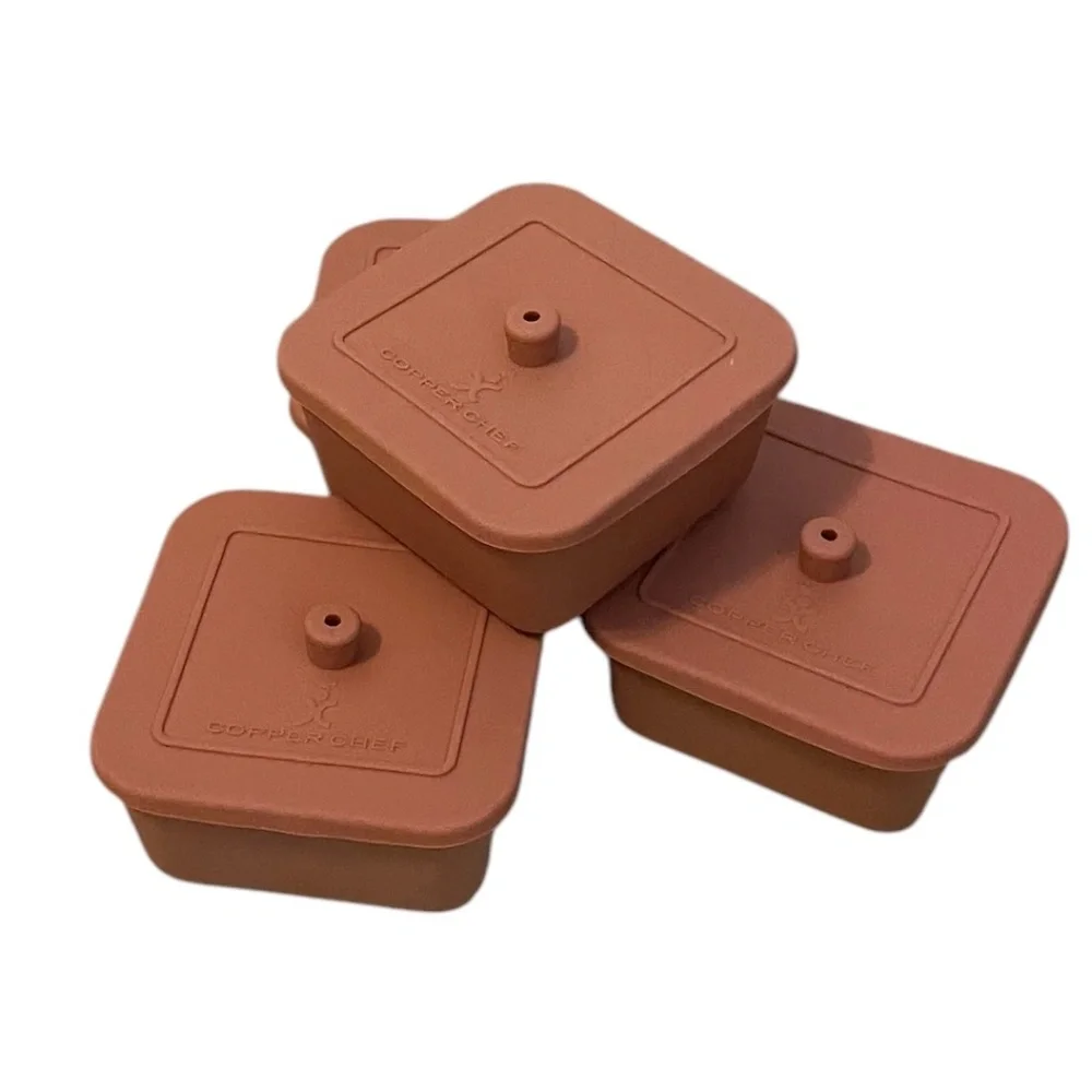 Set Of Four Square Copper Chef‎ Lidded Silicone Ramekins- NEW